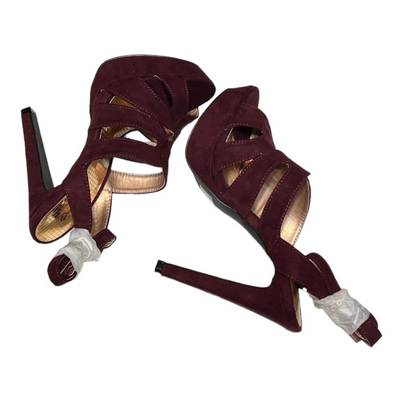 Qupid Reflective Platform High Heel Sandals Burgundy Faux Suede Open Toe Cutout - Picture 6 of 8